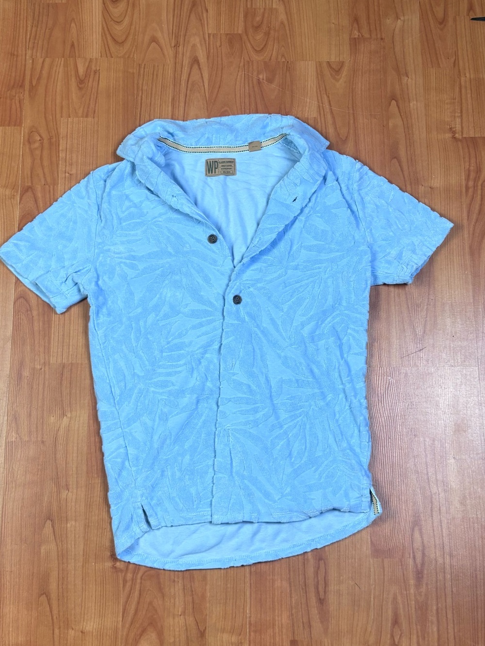 Men's Light Blue Short-Sleeve Casual Button-Down Shirt